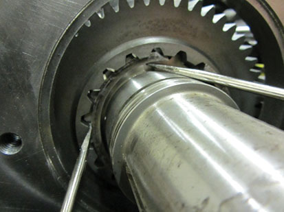 _Graphics/Web/TRSM0970_Input Shaft Installation 3.jpg